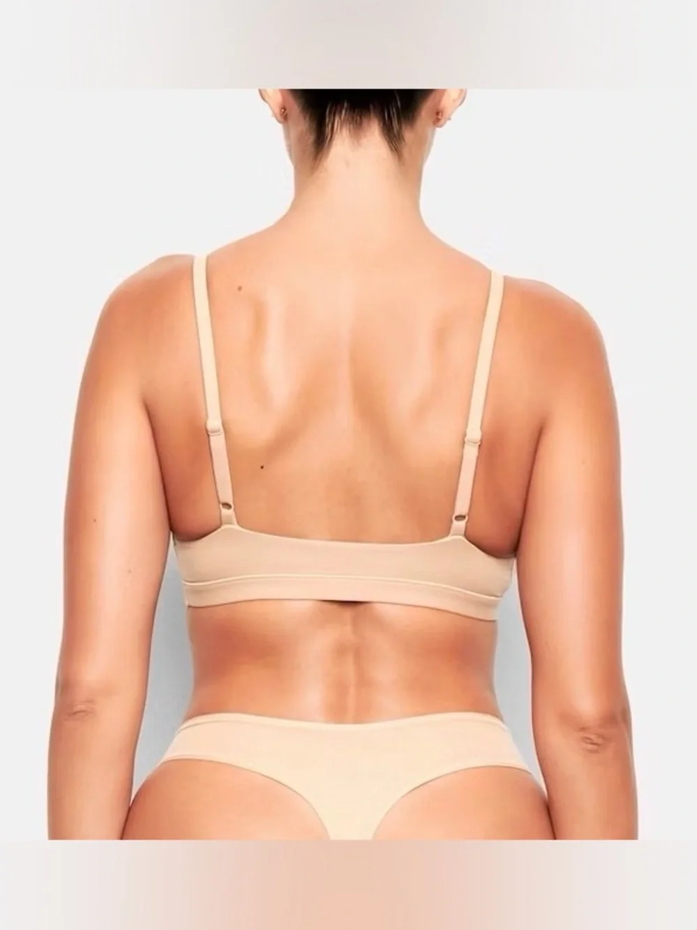 NWT SKIMS Fits Everybody Triangle Bralette Size Small Clay Ultra Soft Stretch